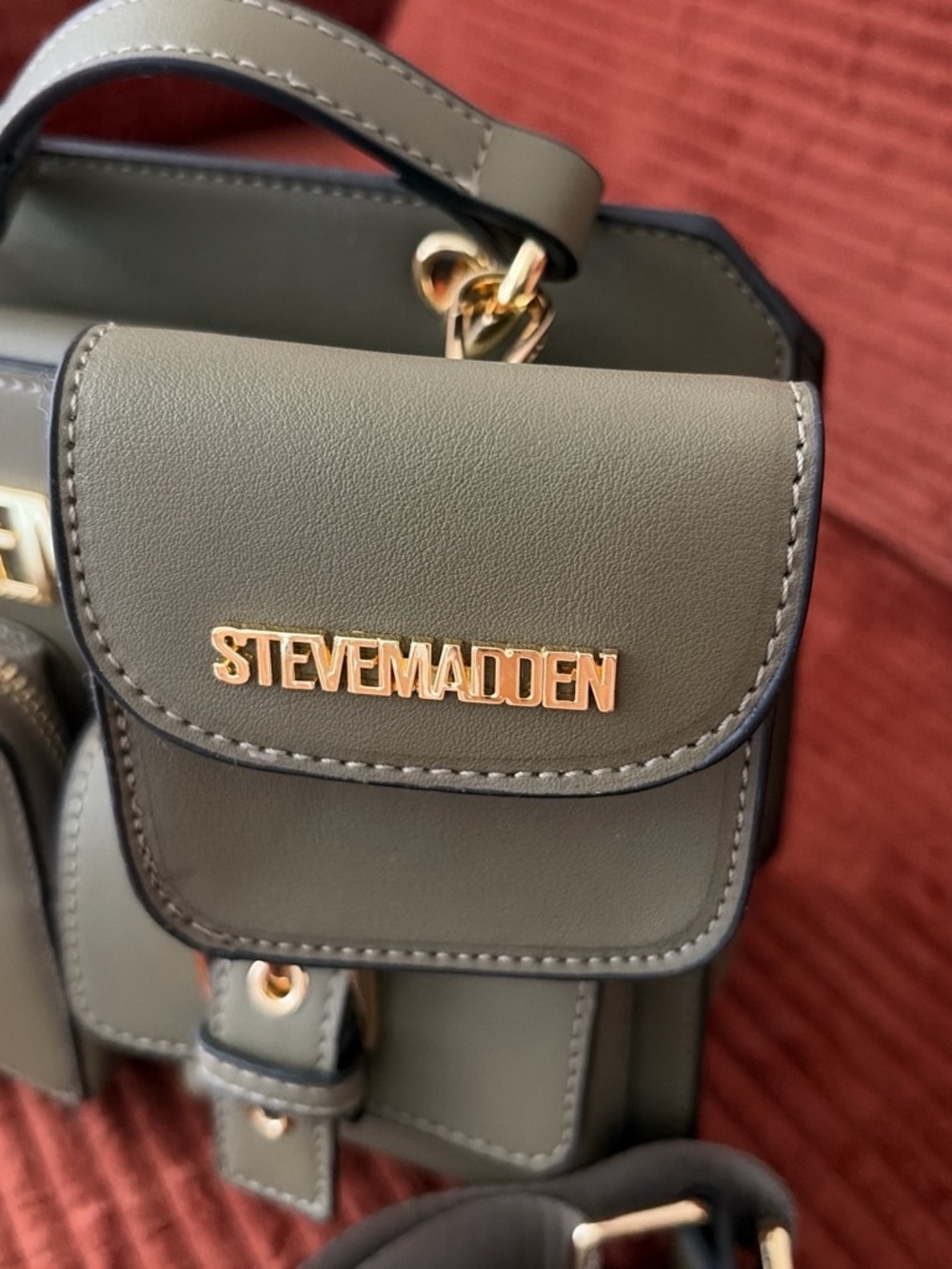 Steve Madden Olive Green Structured Crossbody with Gold Logo - Picture 3 of 5